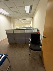 Lorong 8 Toa Payoh (D12), Office #512646391